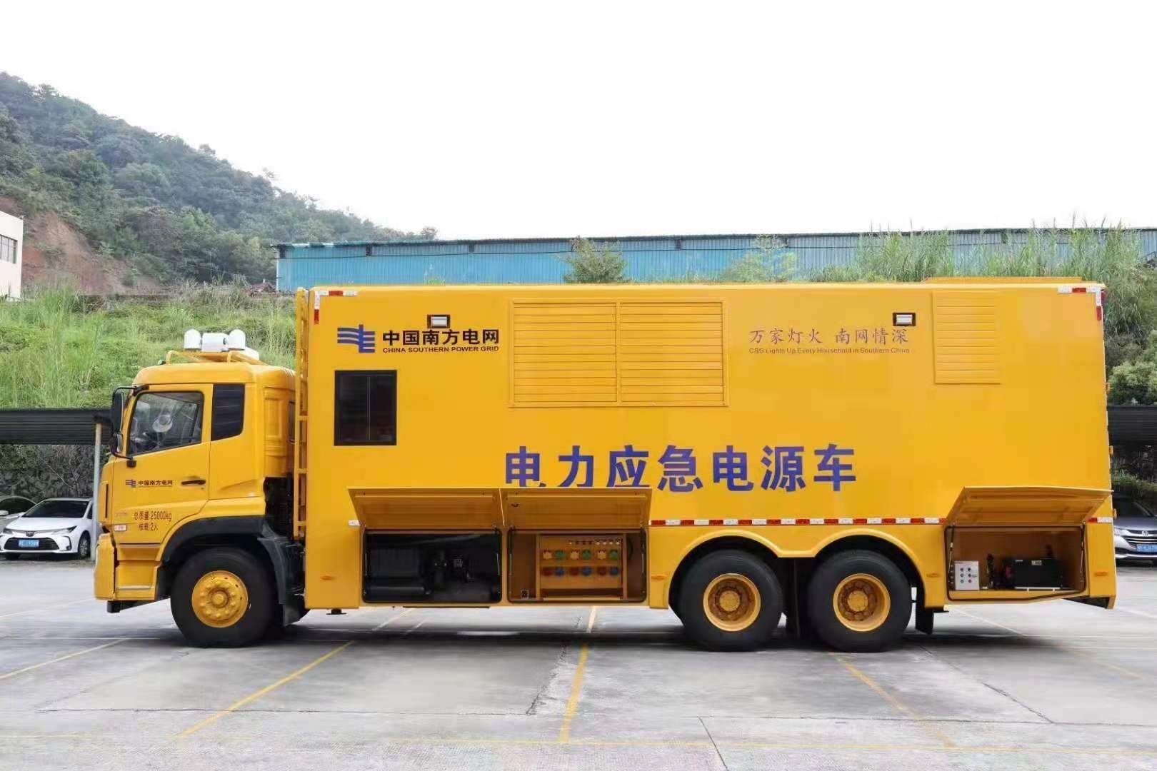 德令哈安康大型柴油发电机发电车UPS电源出租租赁
